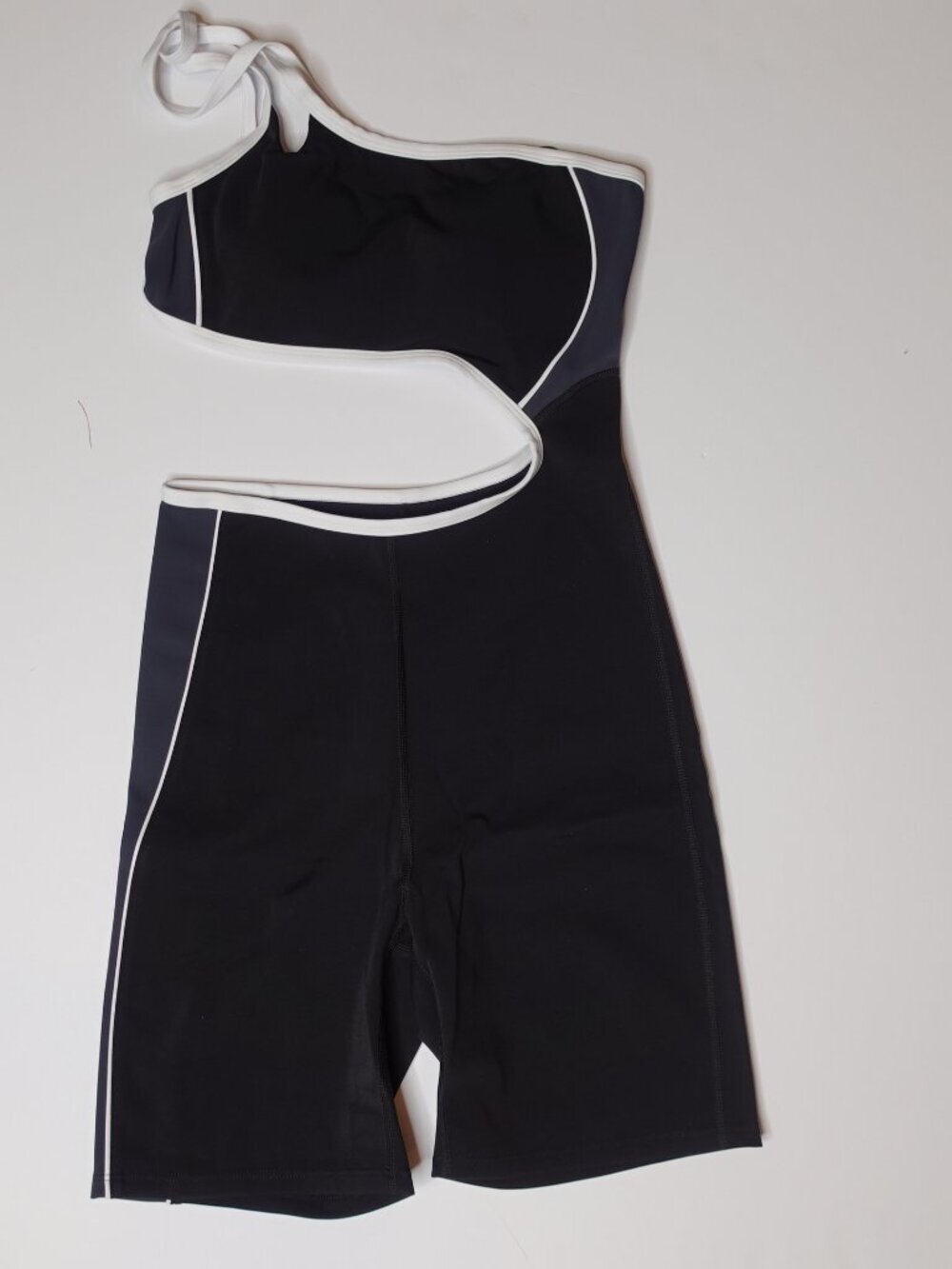 GIGI C Dakote Romper in Black White size Small Women's sportwear activewear NWT